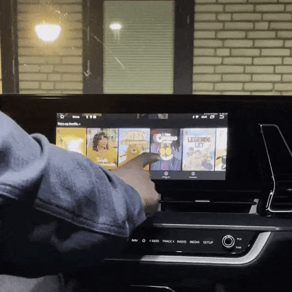 Trådløs AI Box, der gør Apple CarPlay & Android Auto trådløst, og giver mulighed for at streame Youtube, Netflix, m.fl. på bilens skærm!