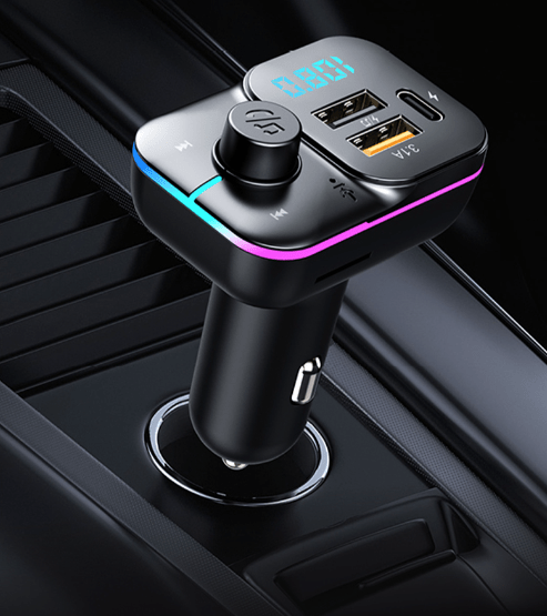 Bluetooth 5.0 FM Transmitter til Bil (RGB)