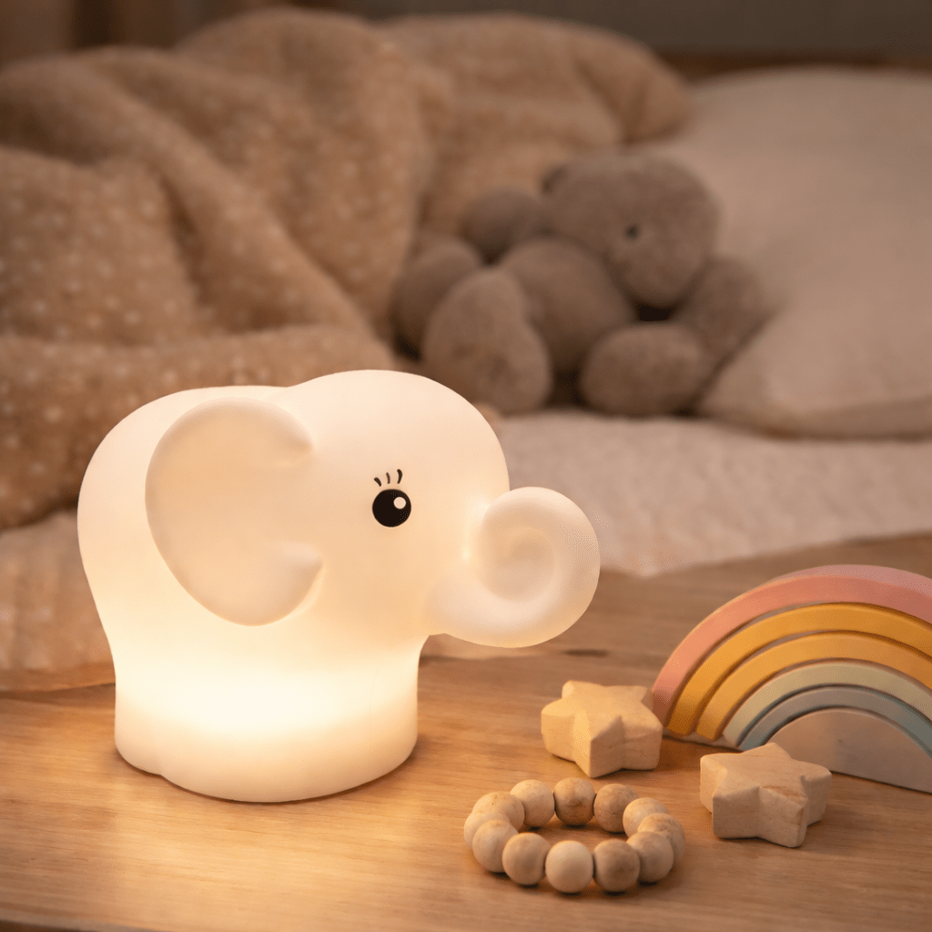 NightHero RGB Natlampe – Elefant - Blød Silikone Børnelampe med Timer & Touch