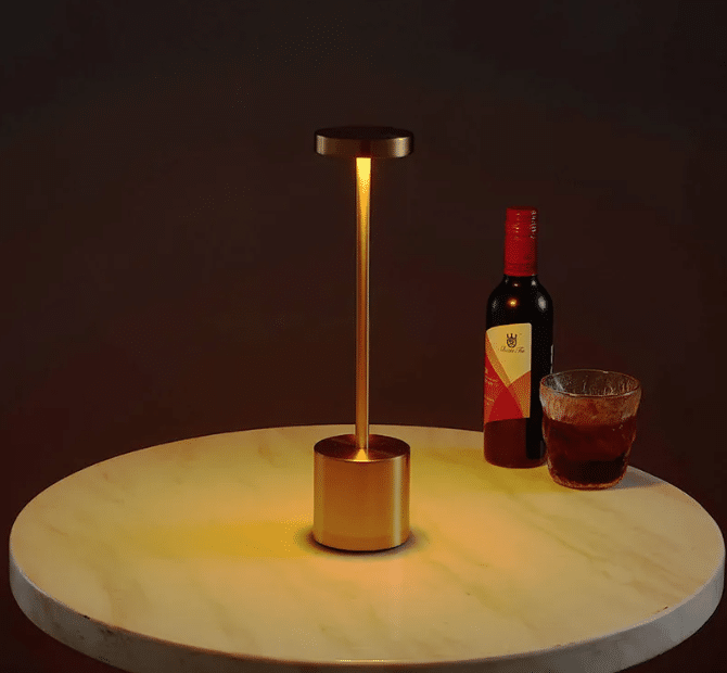 Luxolite - Luksuriøs trådløs LED-bordlampe med nordisk minimalistisk design