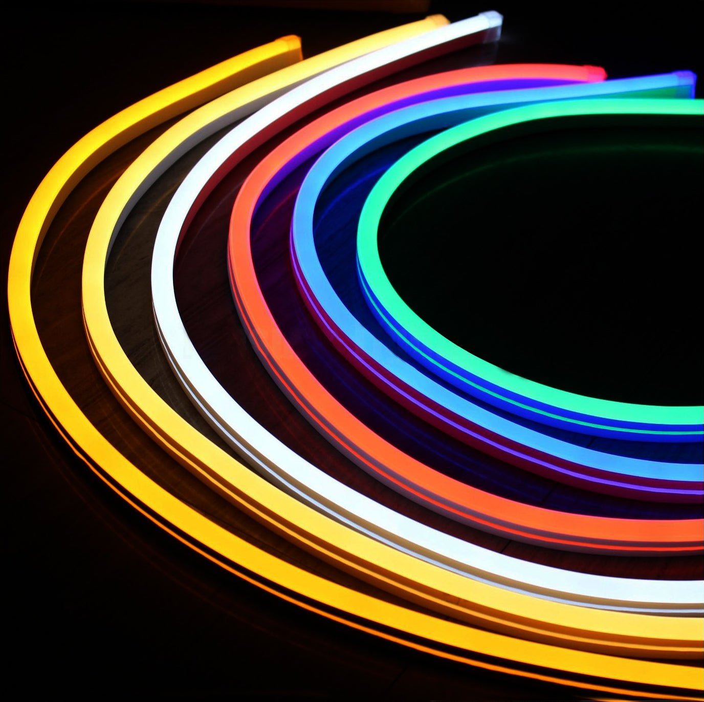 RGB Neon Strip - 5 meter - med fjernbetjening